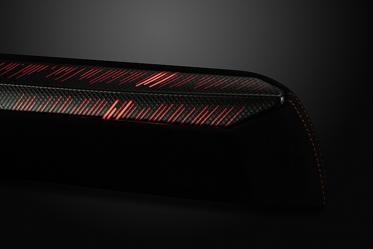 Hinterleuchtete Konsole im Design Black Carbon